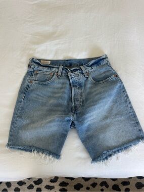 Levi's Light Blue Denim Jean Shorts - Frayed Hem